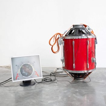 piece for seven drums, dmw gallery, daan peeters, ruben de smet, art installation